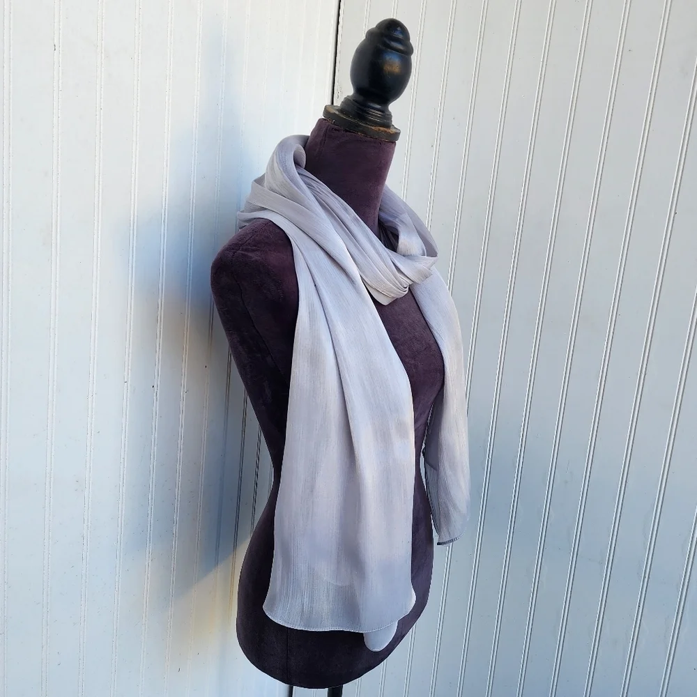 N/A light scarf